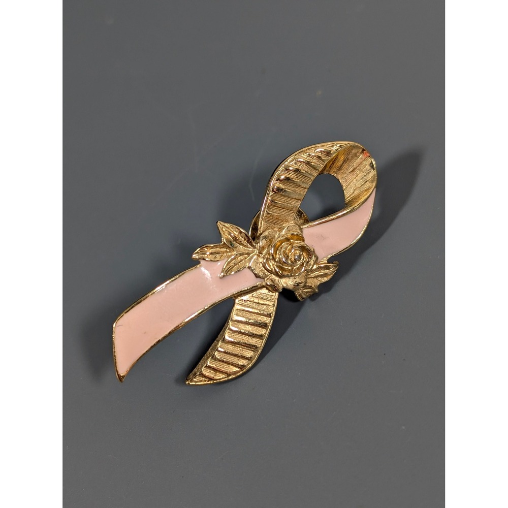 Vintage Avon Breast‎ Cancer Ribbon Brooch Pink Gold Tone Rose Pin
